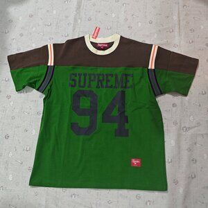 Supreme Men's Short-Sleeved Top